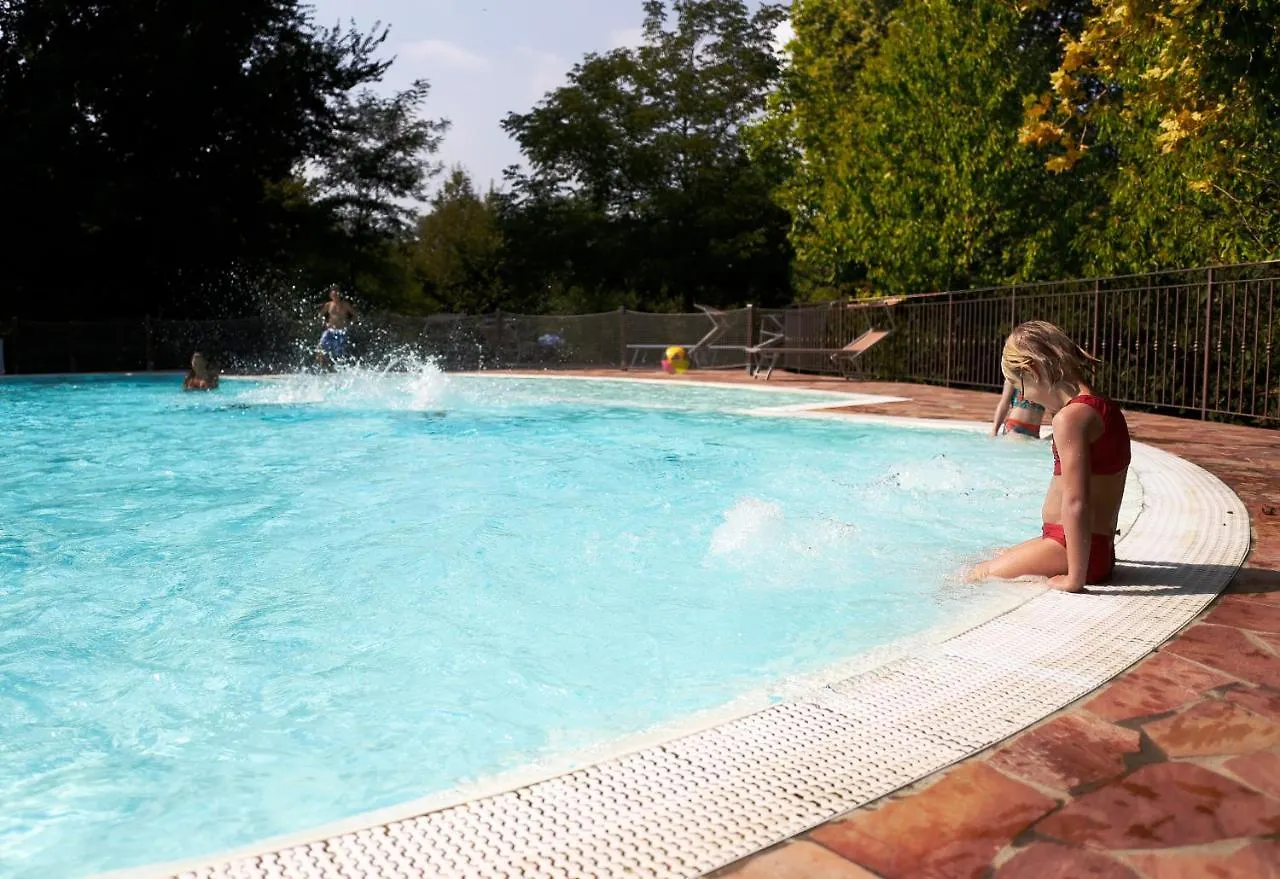 Il Ruscello Aparthotel Campagnola  Italy